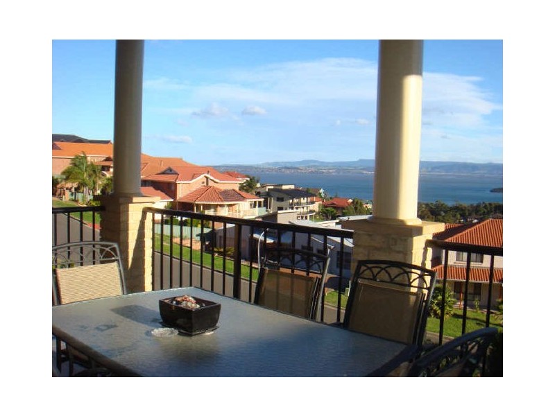 92 Shearwater Drive, Berkeley NSW 2506