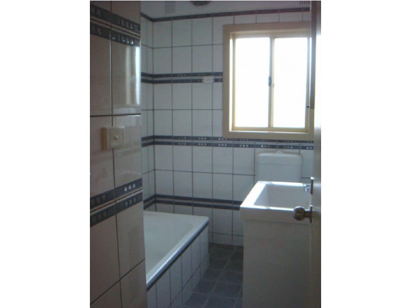 1 Landy Drive, Mount Warrigal NSW 2528