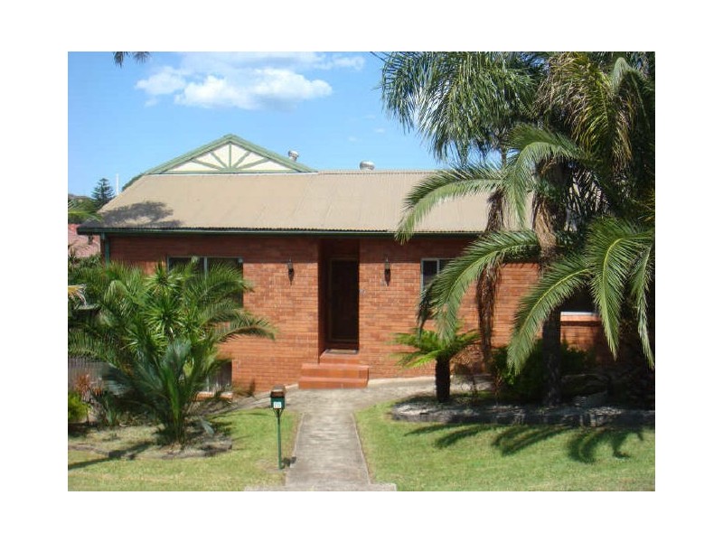 21 Gloria Crescent, Lake Heights NSW 2502