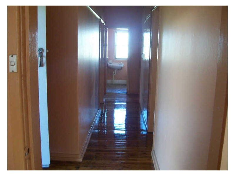 7 Montgomery Street, Warrawong NSW 2502