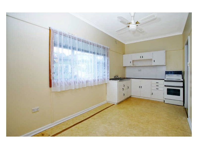 93 Robertson Street, Port Kembla NSW 2505