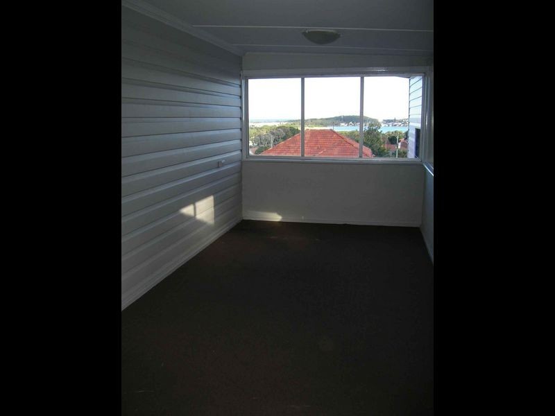 114 First Avenue North, Warrawong NSW 2502