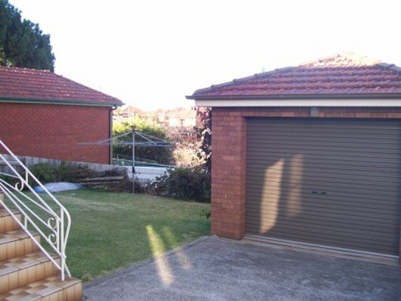 15 Second Avenue, Warrawong NSW 2502