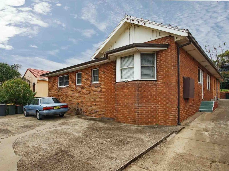 2/90 Cowper Street, Port Kembla NSW 2505