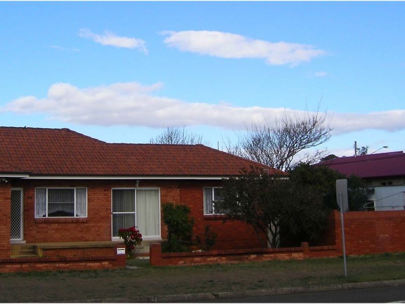 2/34 Kurrajong Street, Windang NSW 2528