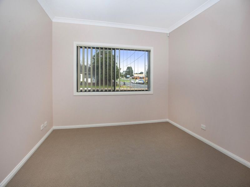 106 Addison Avenue, Lake Illawarra NSW 2528