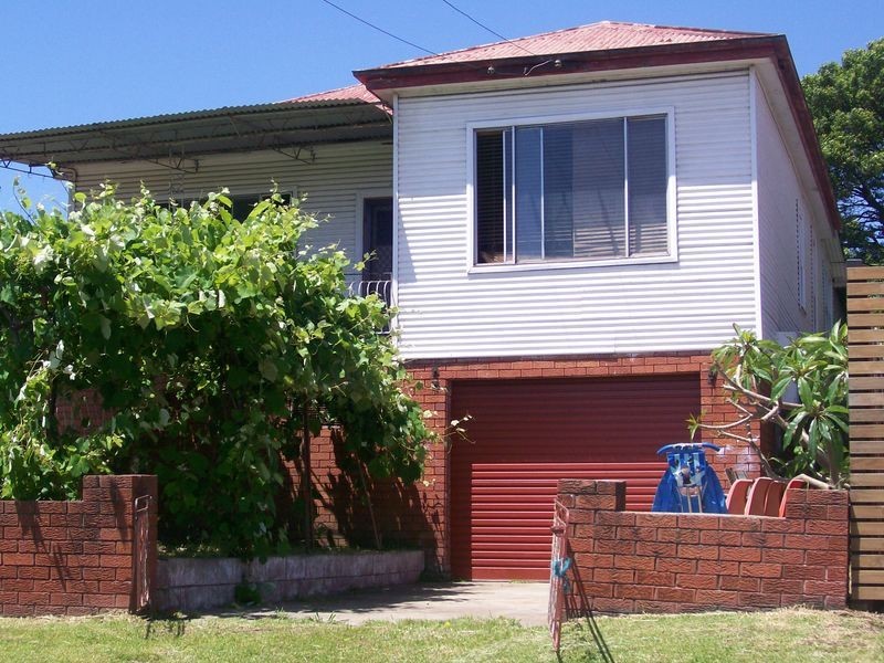 33 Bethleham Street, Cringila NSW 2502