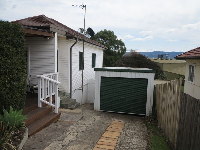 12 Holman Street, Port Kembla NSW 2505