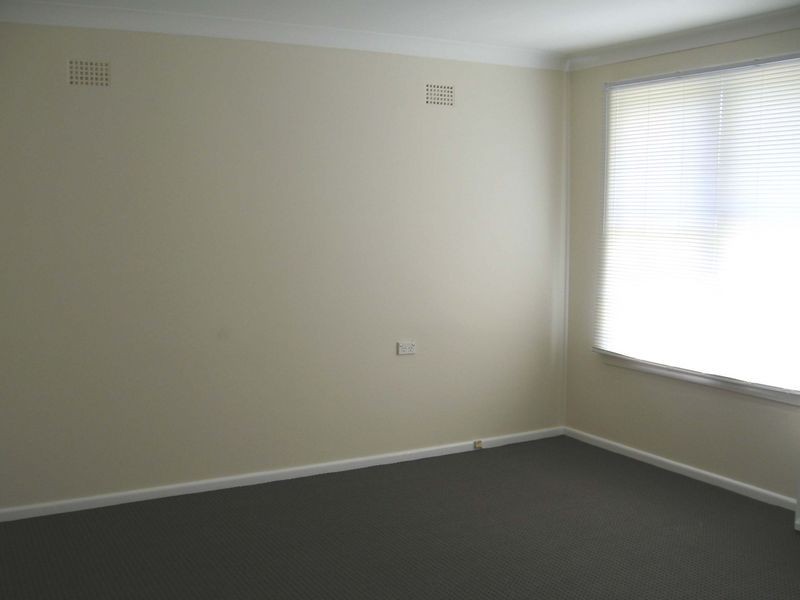 175 Northcliffe Drive, Berkeley NSW 2506