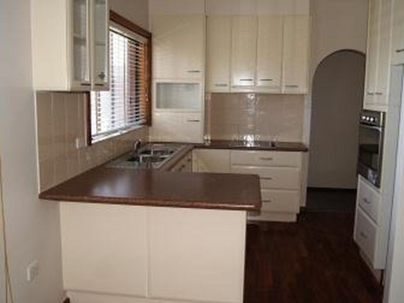 140 Lakeview Parade, Primbee NSW 2502