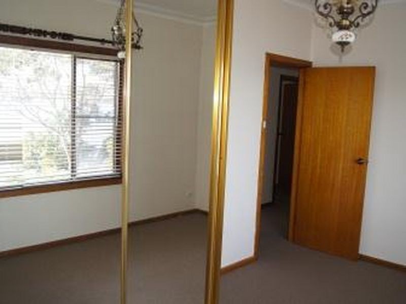 140 Lakeview Parade, Primbee NSW 2502