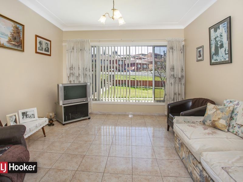 14 Parker Street, Port Kembla NSW 2505