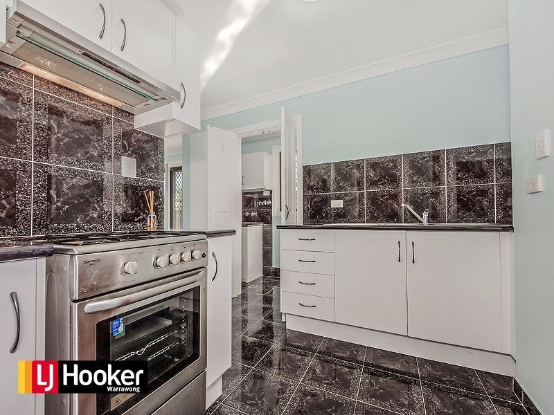 2C Hoskins Avenue, Warrawong NSW 2502