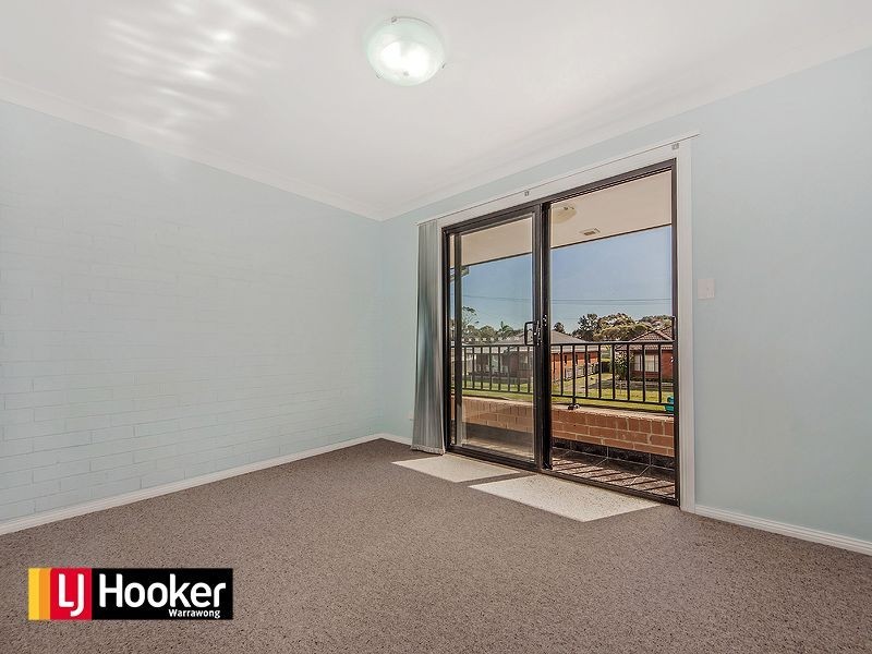 2C Hoskins Avenue, Warrawong NSW 2502