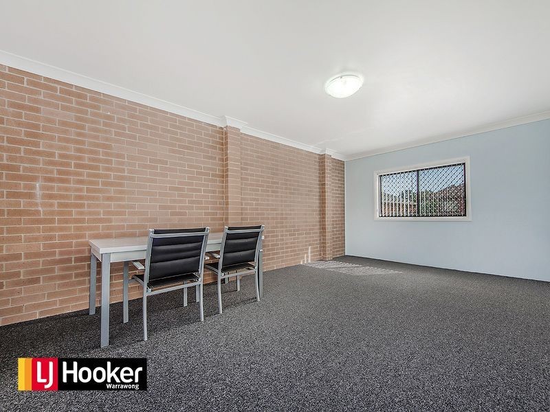 2C Hoskins Avenue, Warrawong NSW 2502