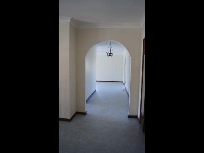 2 Minnegang Street, Warrawong NSW 2502