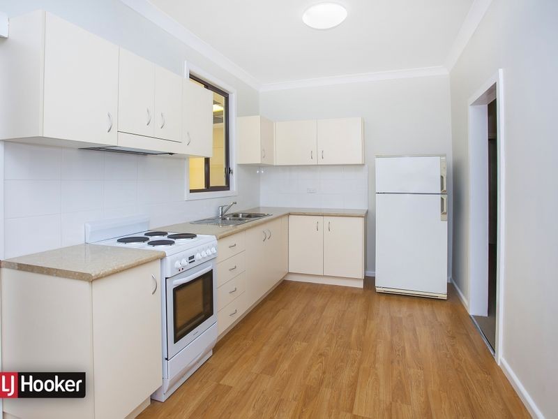 21 Barnes Street, Berkeley NSW 2506