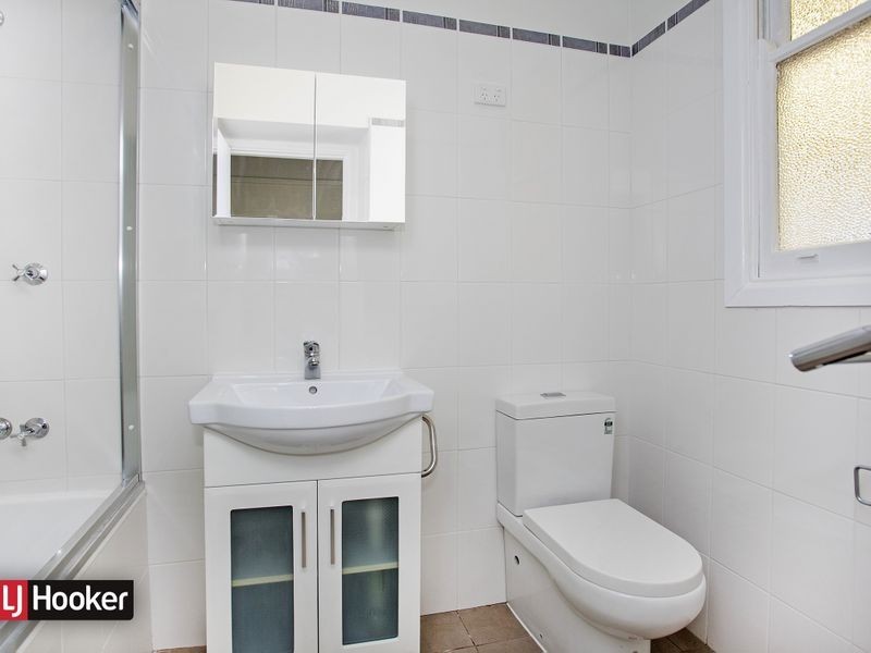 21 Barnes Street, Berkeley NSW 2506
