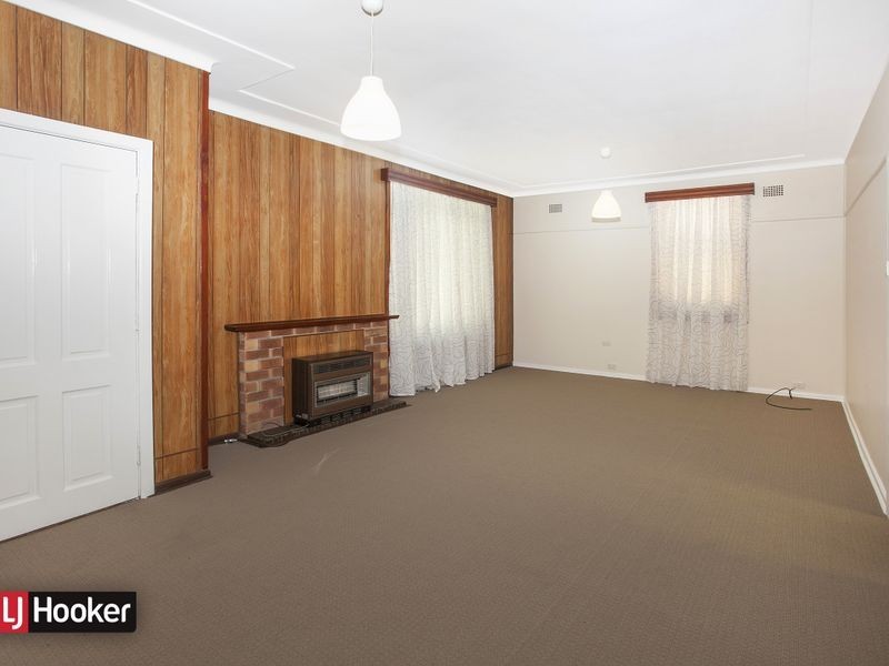 21 Barnes Street, Berkeley NSW 2506