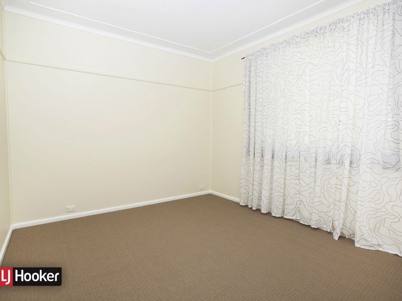 21 Barnes Street, Berkeley NSW 2506
