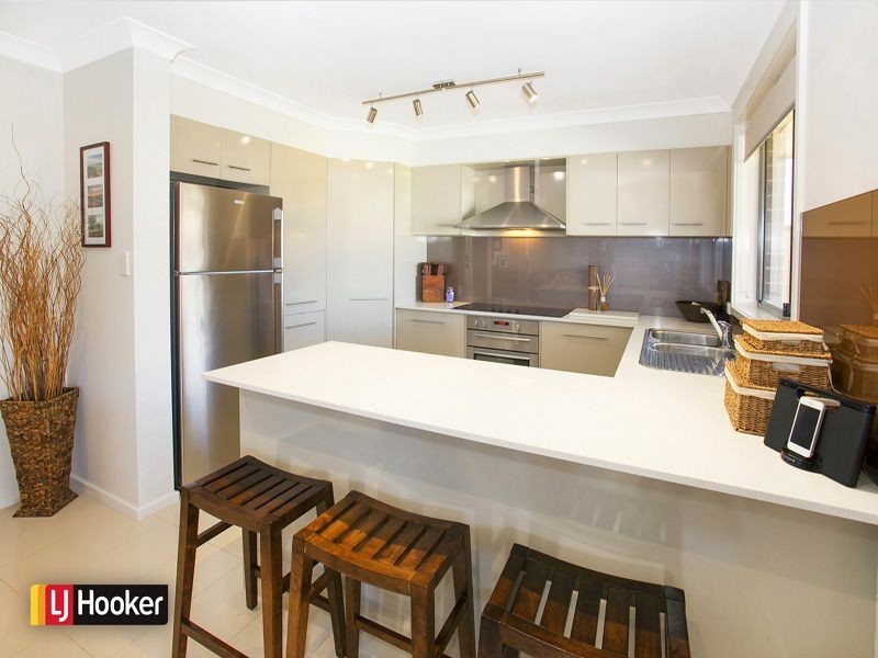 22 Anzac Way, Port Kembla NSW 2505