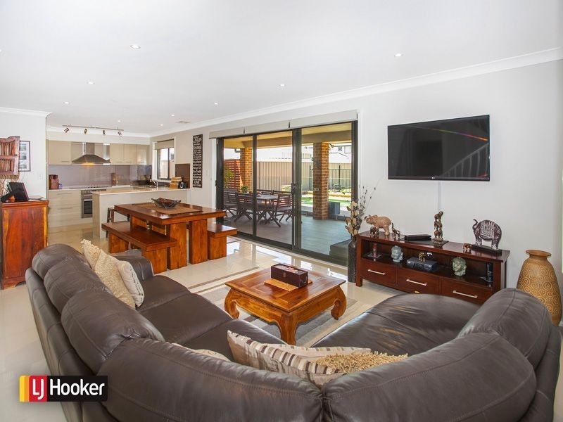 22 Anzac Way, Port Kembla NSW 2505