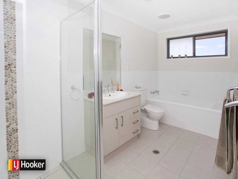 22 Anzac Way, Port Kembla NSW 2505