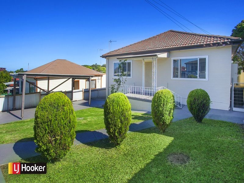 35 Steel Street, Cringila NSW 2502