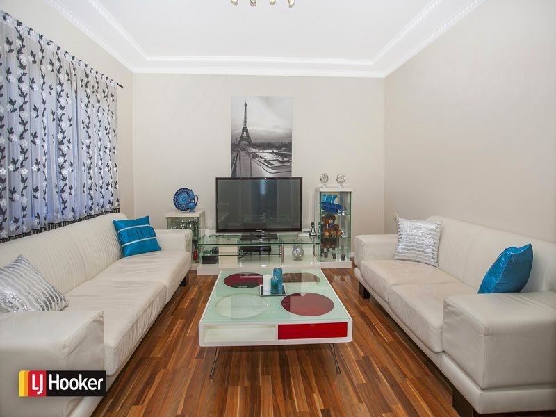 35 Steel Street, Cringila NSW 2502