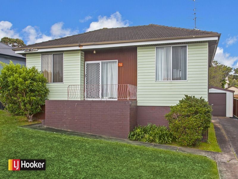 39 Essex Street, Berkeley NSW 2506