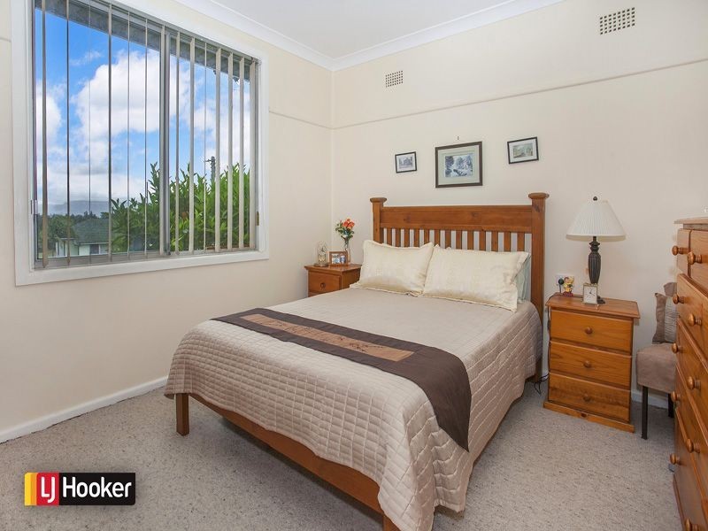 39 Essex Street, Berkeley NSW 2506
