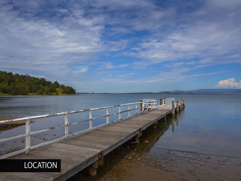 193 Northcliffe Drive, Berkeley NSW 2506