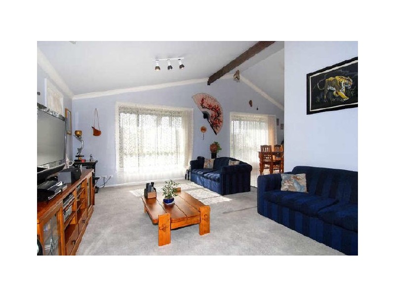 1/12 Hoskins Avenue, Warrawong NSW 2502