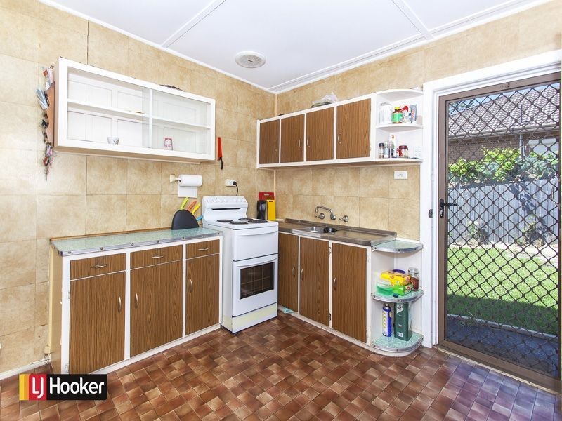 114 Lakeview Parade, Primbee NSW 2502
