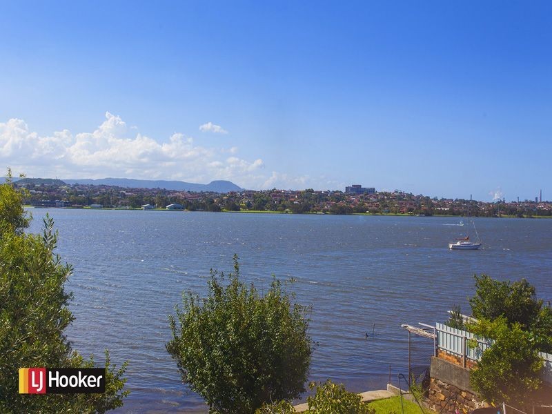 114 Lakeview Parade, Primbee NSW 2502