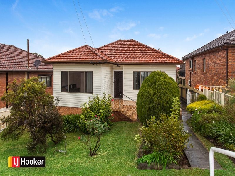 77 Robertson Street, Port Kembla NSW 2505