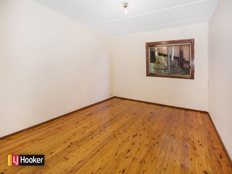 39 Robertson Street, Port Kembla NSW 2505