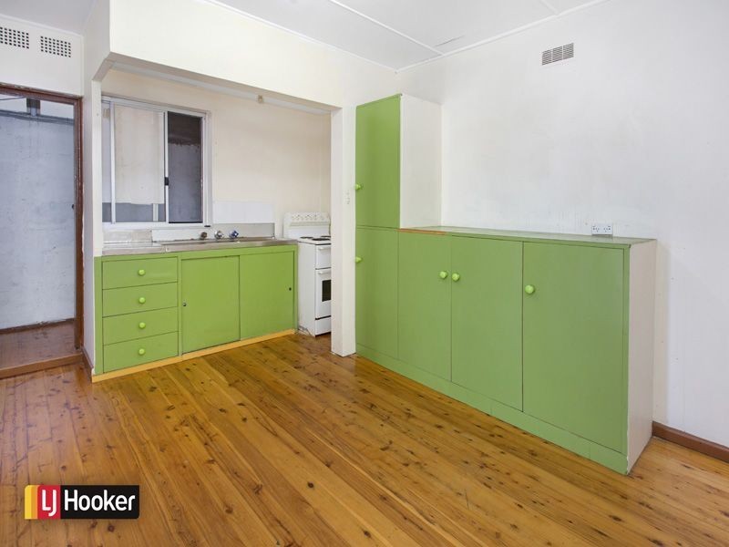 39 Robertson Street, Port Kembla NSW 2505