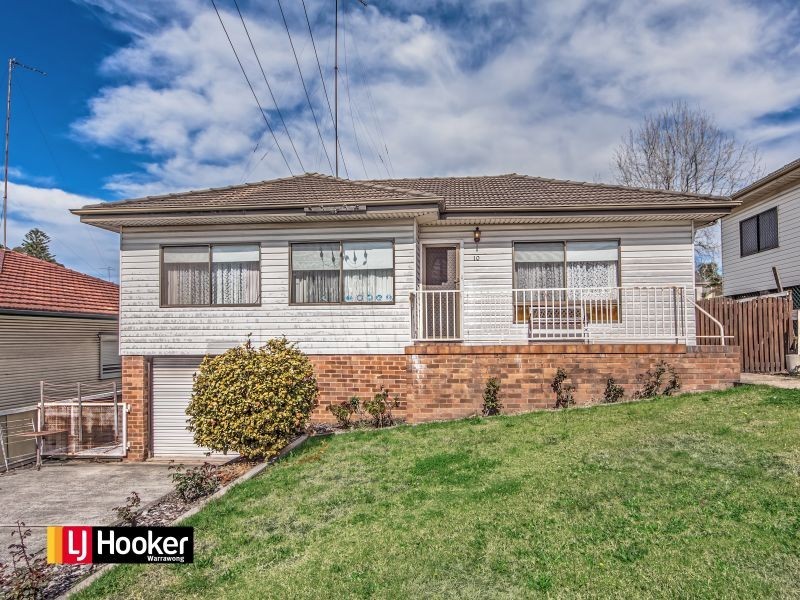 10 Denise Street, Lake Heights NSW 2502