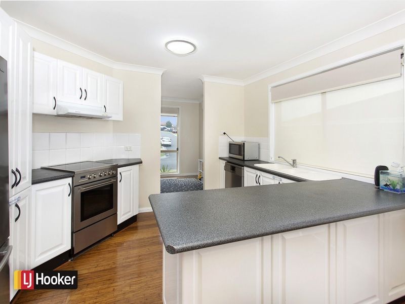 25 Hazelton Street, Albion Park NSW 2527