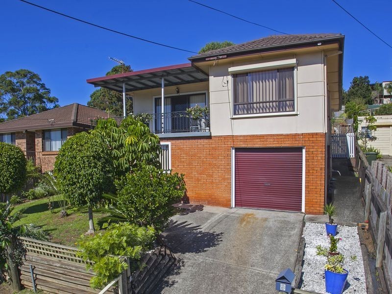9 McGovern Street, Cringila NSW 2502