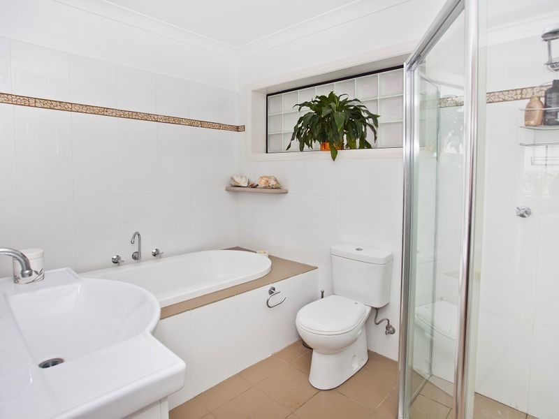 35 Second avenue, Warrawong NSW 2502