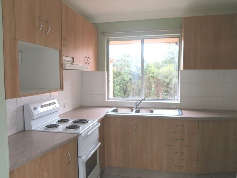 6/6 Eyre Place, Warrawong NSW 2502