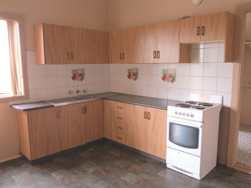 1/126 Illawarra Road, Port Kembla NSW 2505