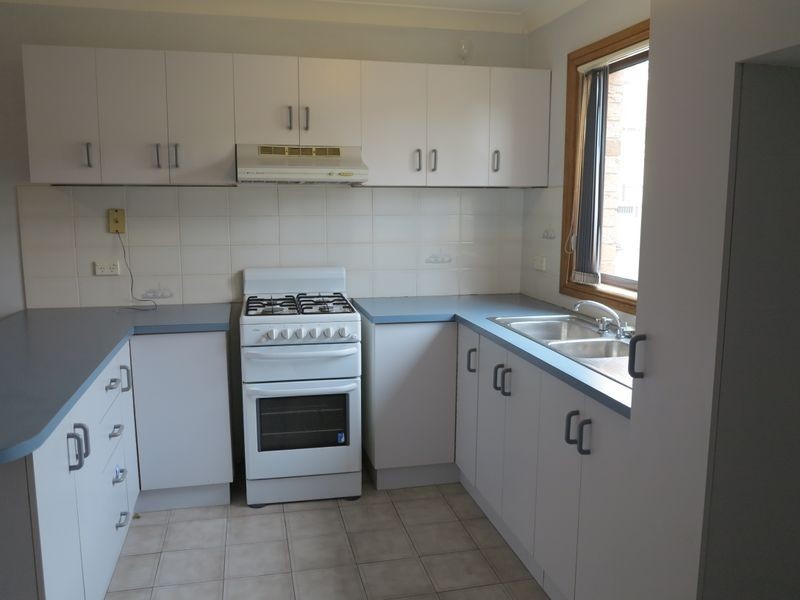 5/4 Heaslip Street, Coniston NSW 2500