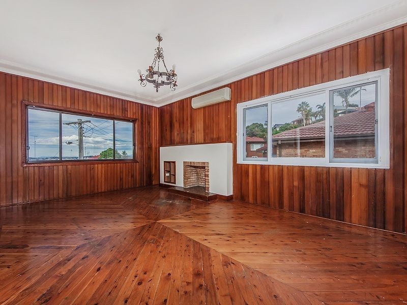 1/64 First Avenue North, Warrawong NSW 2502