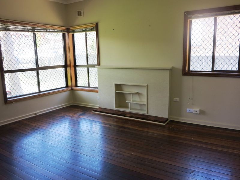 9 Turpin Avenue, Warrawong NSW 2502