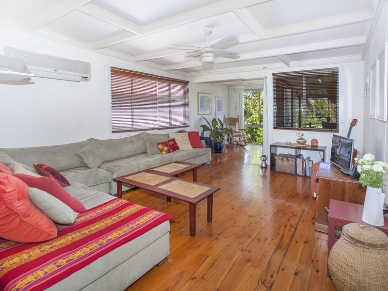 50 Flagstaff Road, Warrawong NSW 2502