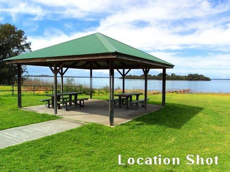 12 Hooka Creek Road, Berkeley NSW 2506