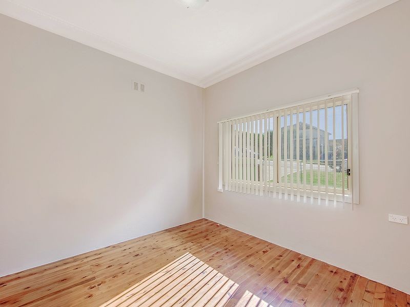 7 Bethlehem Street, Cringila NSW 2502